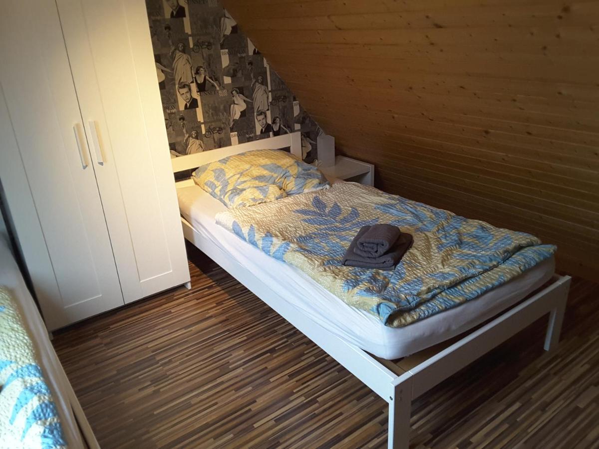 Krio Nicola Rothfuchs Ferienwohnung 1 Идар-Оберштайн Экстерьер фото